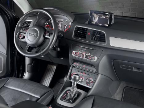 AUDI Q3 1.4 4P TFSI ATTRACTION S-TRONIC AUTOM�TICO, Foto 10