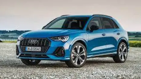AUDI Q3 2.0 40 4P TFSI SPORTBACK PERFORMANCE BLACK QUATTRO TIPTRONIC AUTOM�TICO, Foto 3