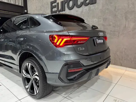AUDI Q3 2.0 40 4P TFSI SPORTBACK PERFORMANCE BLACK QUATTRO TIPTRONIC AUTOMTICO, Foto 7