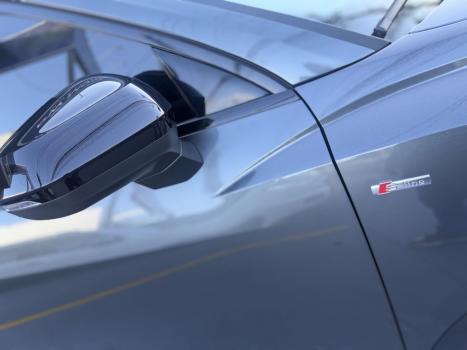 AUDI Q3 2.0 40 4P TFSI SPORTBACK PERFORMANCE BLACK QUATTRO TIPTRONIC AUTOMTICO, Foto 28