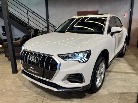 AUDI Q3 2.0 40 4P TFSI SPORTBACK PERFORMANCE BLACK QUATTRO TIPTRONIC AUTOM�TICO, Foto 2