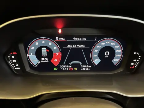 AUDI Q3 2.0 40 4P TFSI SPORTBACK PERFORMANCE BLACK QUATTRO TIPTRONIC AUTOM�TICO, Foto 8