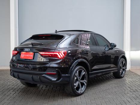 AUDI Q3 2.0 40 4P TFSI SPORTBACK PERFORMANCE BLACK QUATTRO TIPTRONIC AUTOM�TICO, Foto 7