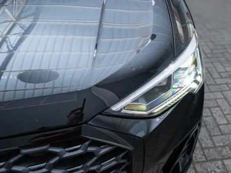 AUDI Q3 2.0 40 4P TFSI SPORTBACK PERFORMANCE BLACK QUATTRO TIPTRONIC AUTOM�TICO, Foto 32