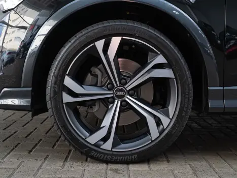 AUDI Q3 2.0 40 4P TFSI SPORTBACK PERFORMANCE BLACK QUATTRO TIPTRONIC AUTOM�TICO, Foto 37