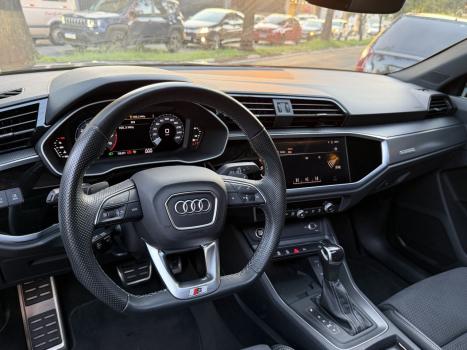 AUDI Q3 2.0 40 4P TFSI SPORTBACK PERFORMANCE BLACK QUATTRO TIPTRONIC AUTOM�TICO, Foto 10