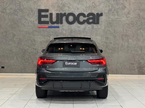 AUDI Q3 2.0 4P 40 TFSI PERFORMANCE BLACK QUATTRO TIPTRONIC AUTOMTICO, Foto 4