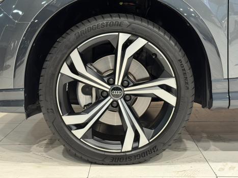 AUDI Q3 2.0 4P 40 TFSI PERFORMANCE BLACK QUATTRO TIPTRONIC AUTOMTICO, Foto 8