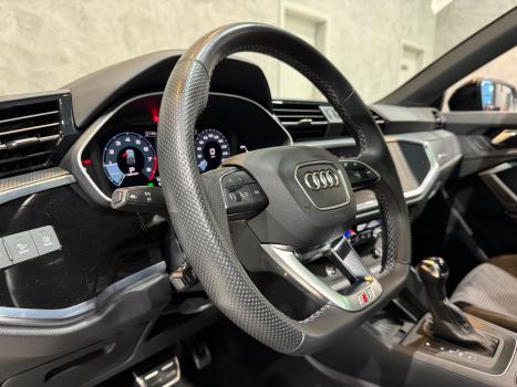 AUDI Q3 2.0 4P 40 TFSI PERFORMANCE BLACK QUATTRO TIPTRONIC AUTOMTICO, Foto 10