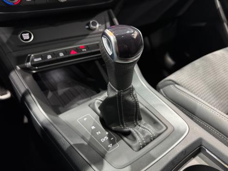 AUDI Q3 2.0 4P 40 TFSI PERFORMANCE BLACK QUATTRO TIPTRONIC AUTOMTICO, Foto 16