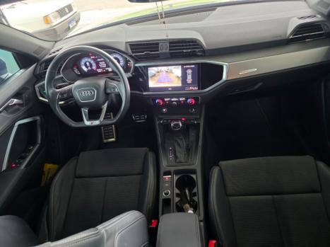 AUDI Q3 2.0 4P 40 TFSI PERFORMANCE BLACK QUATTRO TIPTRONIC AUTOM�TICO, Foto 6