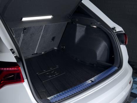 AUDI Q3 2.0 4P 40 TFSI SPORTBACK PERFORMANCE QUATTRO TIPTRONIC AUTOM�TICO, Foto 4