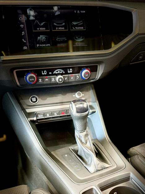 AUDI Q3 2.0 4P 40 TFSI SPORTBACK PERFORMANCE QUATTRO TIPTRONIC AUTOM�TICO, Foto 9
