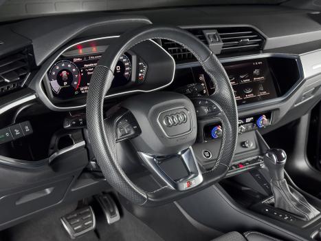 AUDI Q3 2.0 4P 40 TFSI SPORTBACK PERFORMANCE QUATTRO TIPTRONIC AUTOM�TICO, Foto 9