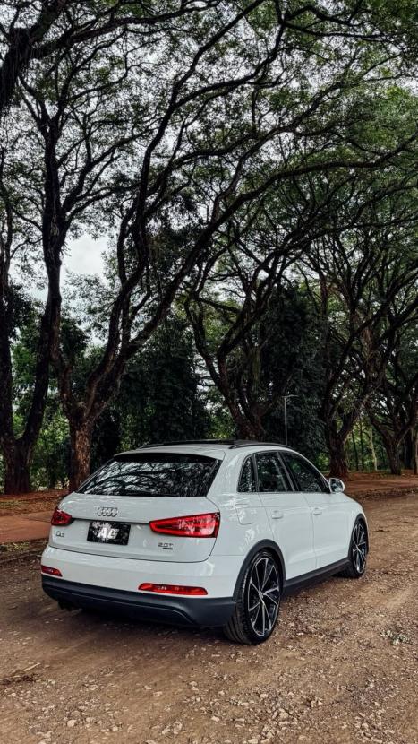 AUDI Q3 2.0 4P TFSI AMBIENTE QUATTRO S-TRONIC AUTOM�TICO, Foto 15