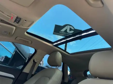 AUDI Q3 2.0 4P TFSI AMBIENTE QUATTRO S-TRONIC AUTOM�TICO, Foto 12