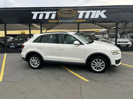 AUDI Q3 2.0 4P TFSI AMBITION QUATTRO S-TRONIC AUTOM�TICO, Foto 2