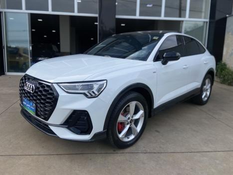 AUDI Q3 2.0 4P TFSI ATTRACTION QUATTRO S-TRONIC AUTOM�TICO, Foto 16