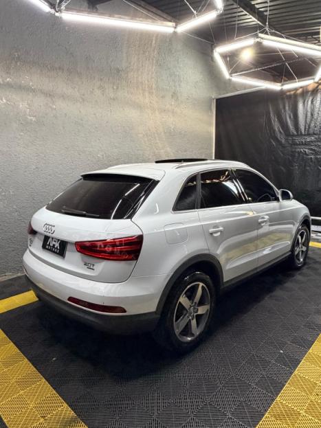 AUDI Q3 2.0 4P TFSI AMBIENTE QUATTRO S-TRONIC AUTOM�TICO, Foto 5