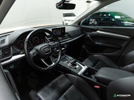 AUDI Q5 2.0 16V 4P TFSI PRESTIGE PLUS S-TRONIC AUTOMTICO, Foto 6