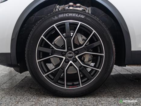 AUDI Q5 2.0 16V 4P TFSI SPORTBACK S-LINE BLACK S-TRONIC QUATTRO AUTOM�TICO, Foto 5