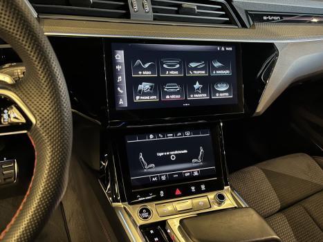 AUDI Q8-E-Tron 55 EL�TRICO SPORTBACK PERFORMANCE BLACK QUATTRO, Foto 7