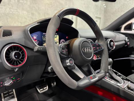 AUDI TT RS 2.5 TFSI TURBO COUPÉ QUATTRO S-TRONIC AUTOMÁTICO, Foto 10 AUDI TT RS 2.5 TFSI TURBO COUPÉ QUATTRO S-TRONIC AUTOMÁTICO, Foto 10