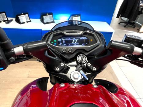 BAJAJ Dominar 200 , Foto 4