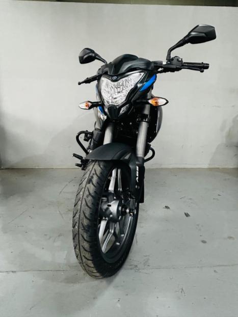 BAJAJ Dominar 200 , Foto 3