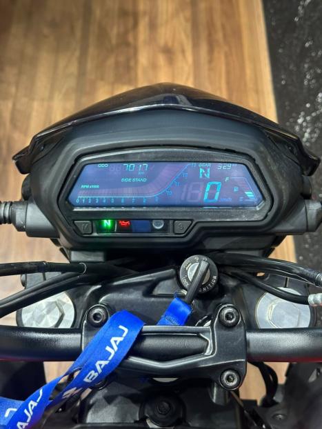 BAJAJ Dominar 250 , Foto 7