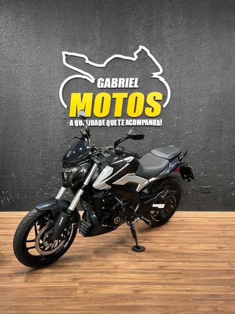BAJAJ Dominar 250 , Foto 4