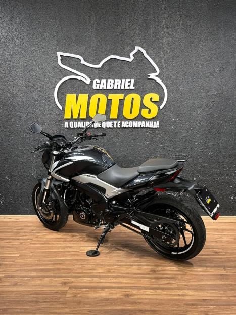BAJAJ Dominar 250 , Foto 6