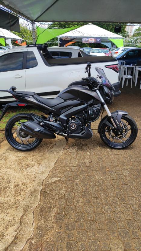 BAJAJ Dominar 400 , Foto 1