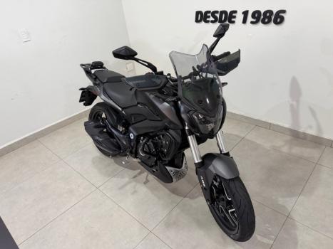 BAJAJ Dominar 400 , Foto 3