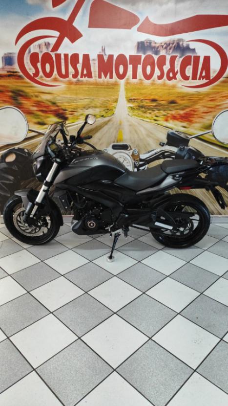 BAJAJ Dominar 400 , Foto 1