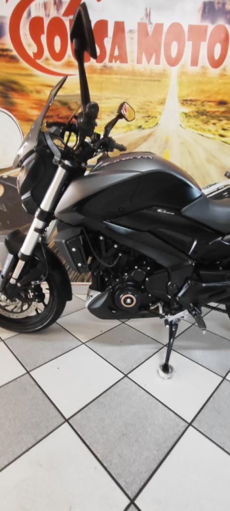 BAJAJ Dominar 400 , Foto 4