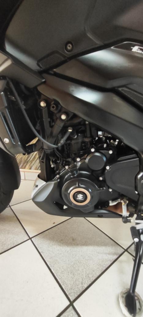 BAJAJ Dominar 400 , Foto 5