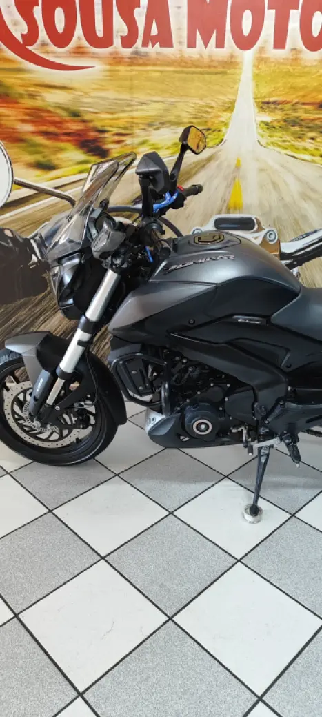 BAJAJ Dominar 400 , Foto 10