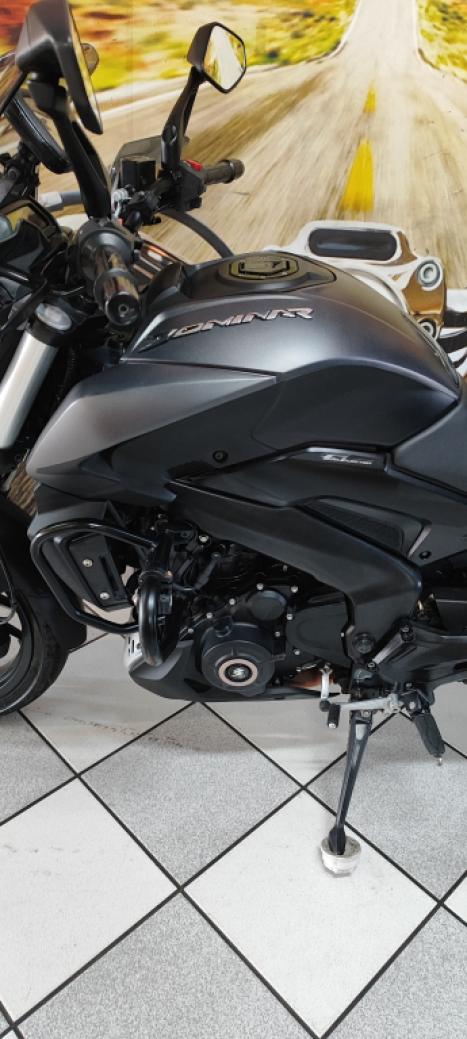 BAJAJ Dominar 400 , Foto 12