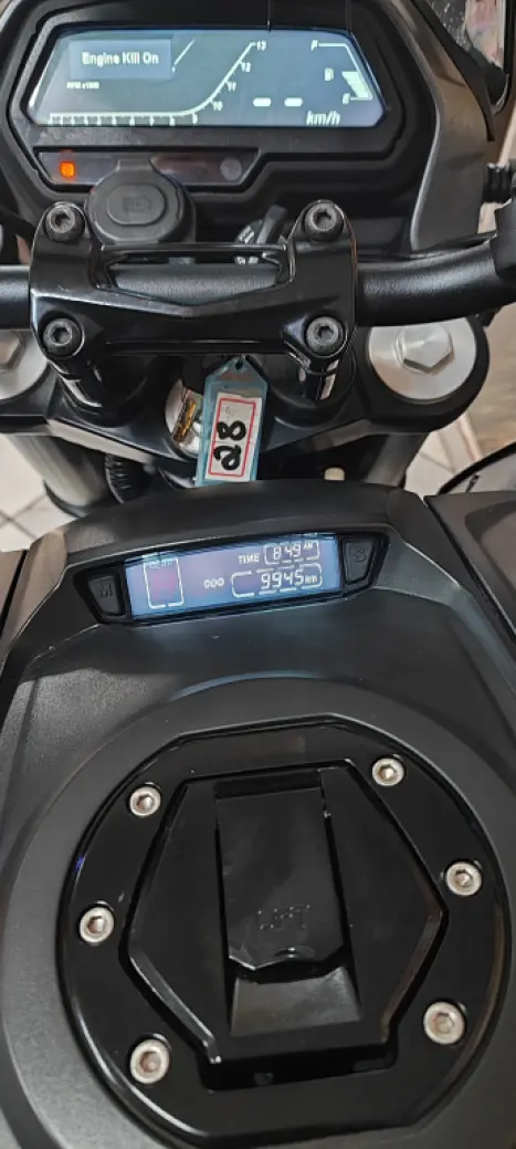 BAJAJ Dominar 400 , Foto 14