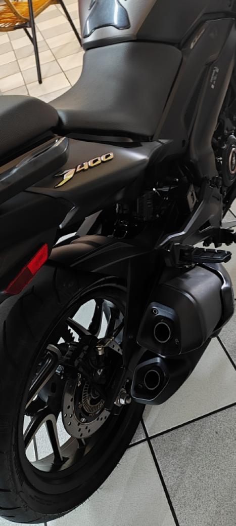 BAJAJ Dominar 400 , Foto 4