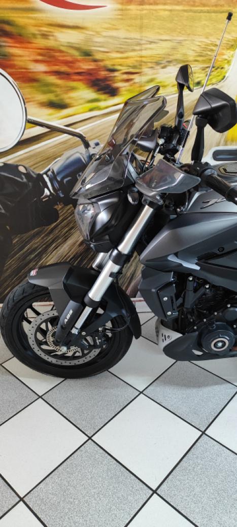 BAJAJ Dominar 400 , Foto 11