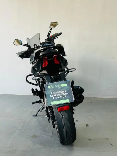 BAJAJ Dominar 400 , Foto 10