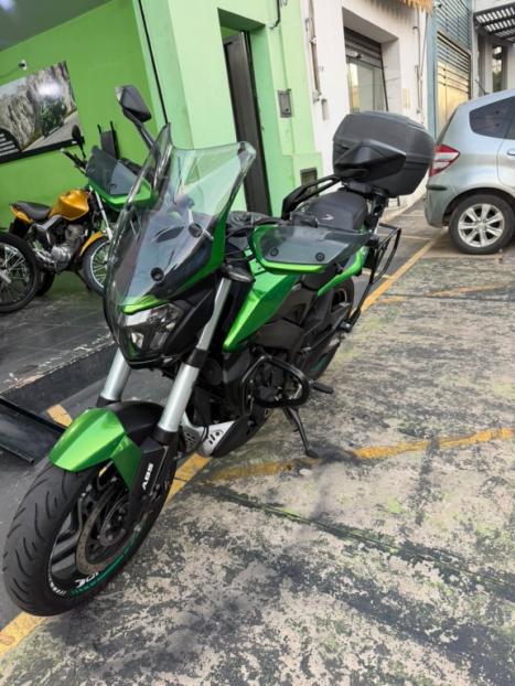 BAJAJ Dominar 400 , Foto 3