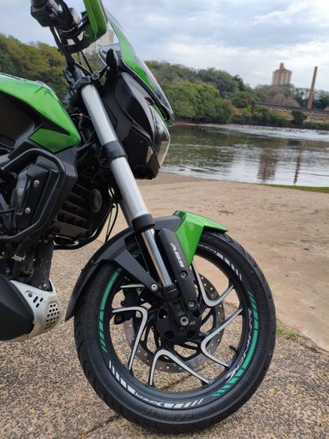 BAJAJ Dominar 400 , Foto 2