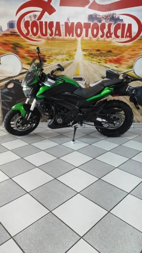 BAJAJ Dominar 400 , Foto 11