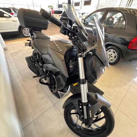 BAJAJ Dominar 400 , Foto 2