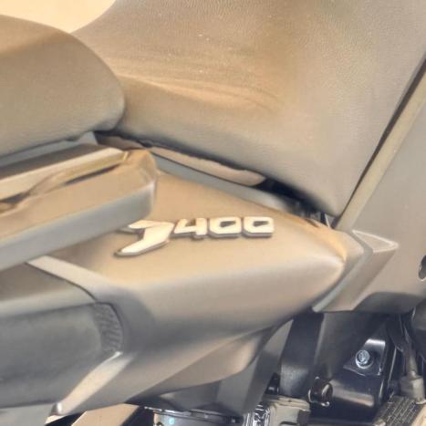 BAJAJ Dominar 400 , Foto 8