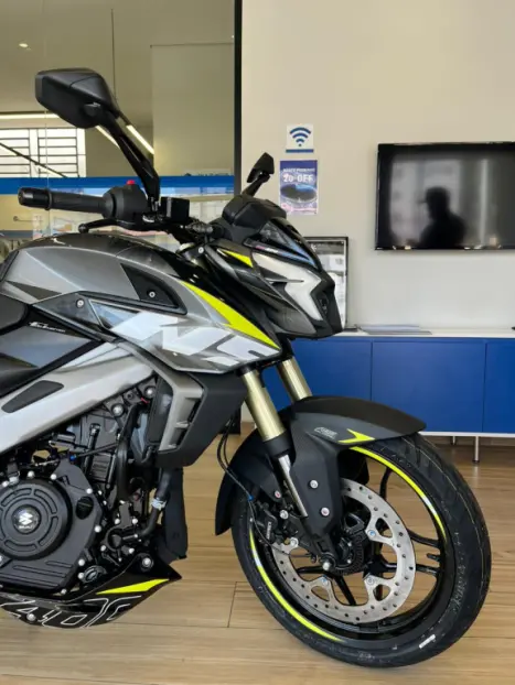 BAJAJ Dominar NS 400Z , Foto 3