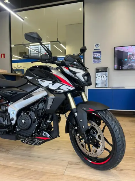 BAJAJ Dominar NS 400Z , Foto 6